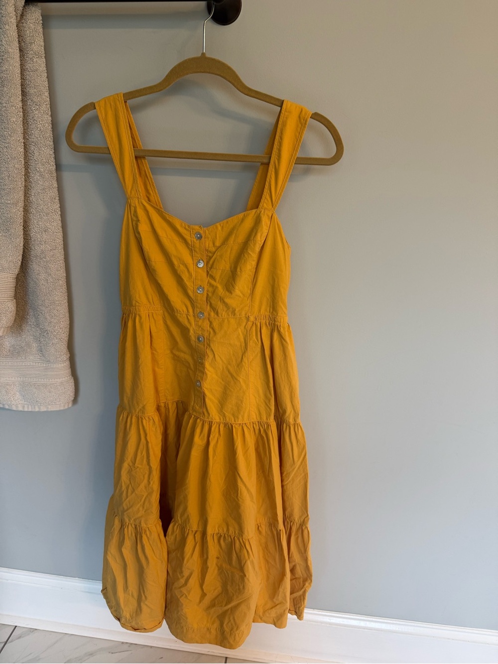 Madewell Yellow Tiered Button-Front Midi Dress 💛 🌻